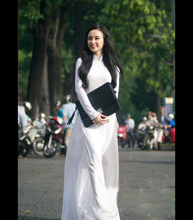 May áo dài trắng nữ sinh tại HCM